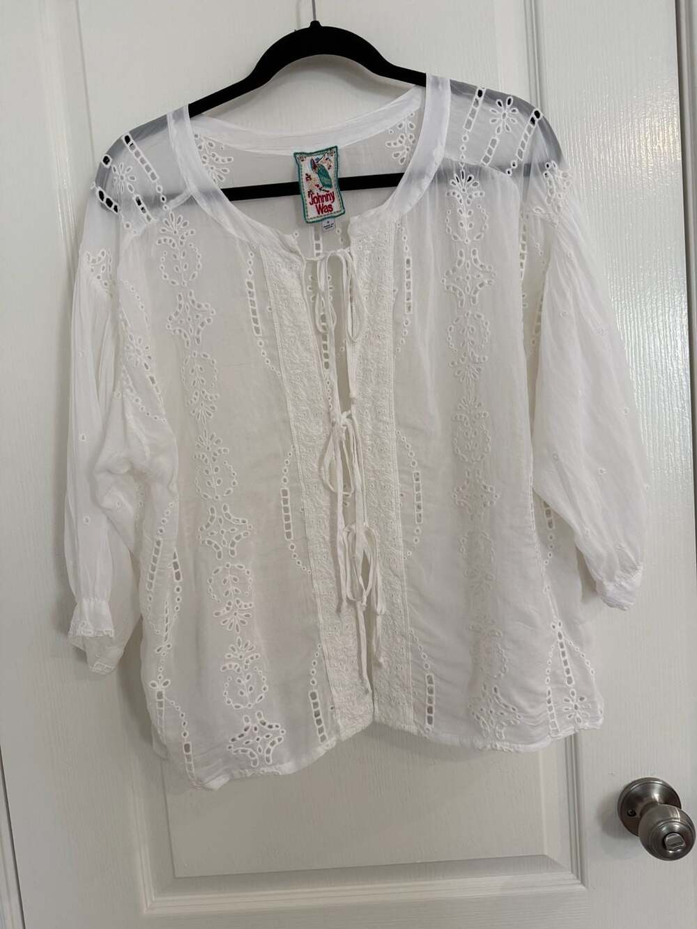 Johnny Was White Eyelet Embroidered Peasant Top Size S Tie Front Boho